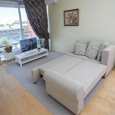 Suvekorter Aida דירה