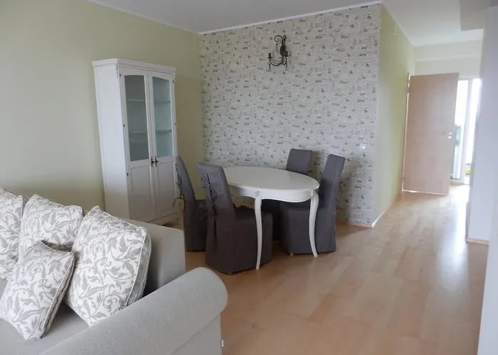 Suvekorter Aida Parnu